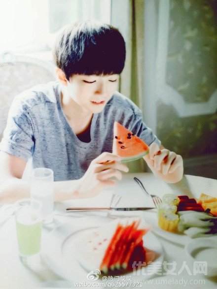 TFBOYS浣ճư ֵŮ˿