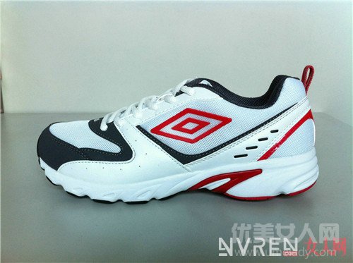 Umbro -˶ƷƼ_̵ʮ˶Ʒ ˶Ьаϲĸ