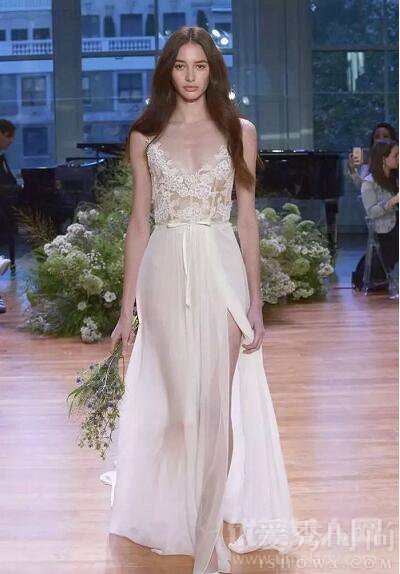 Monique Lhuillier 2017ﶬɴϵ