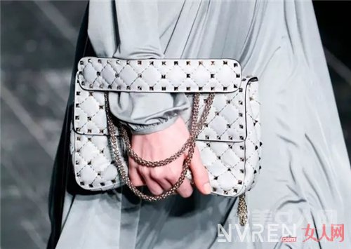 Valentino_8˳谮It Bag ׼