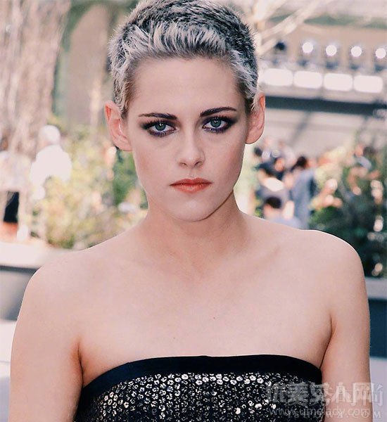 Kristen Stewart̷